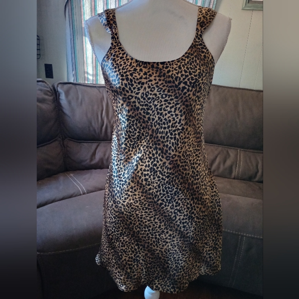 Vintage Y2K Amanda Stewart nightgown